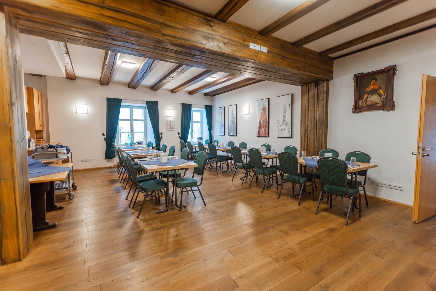 Hotel Freischuetz Landshut Bagian luar foto