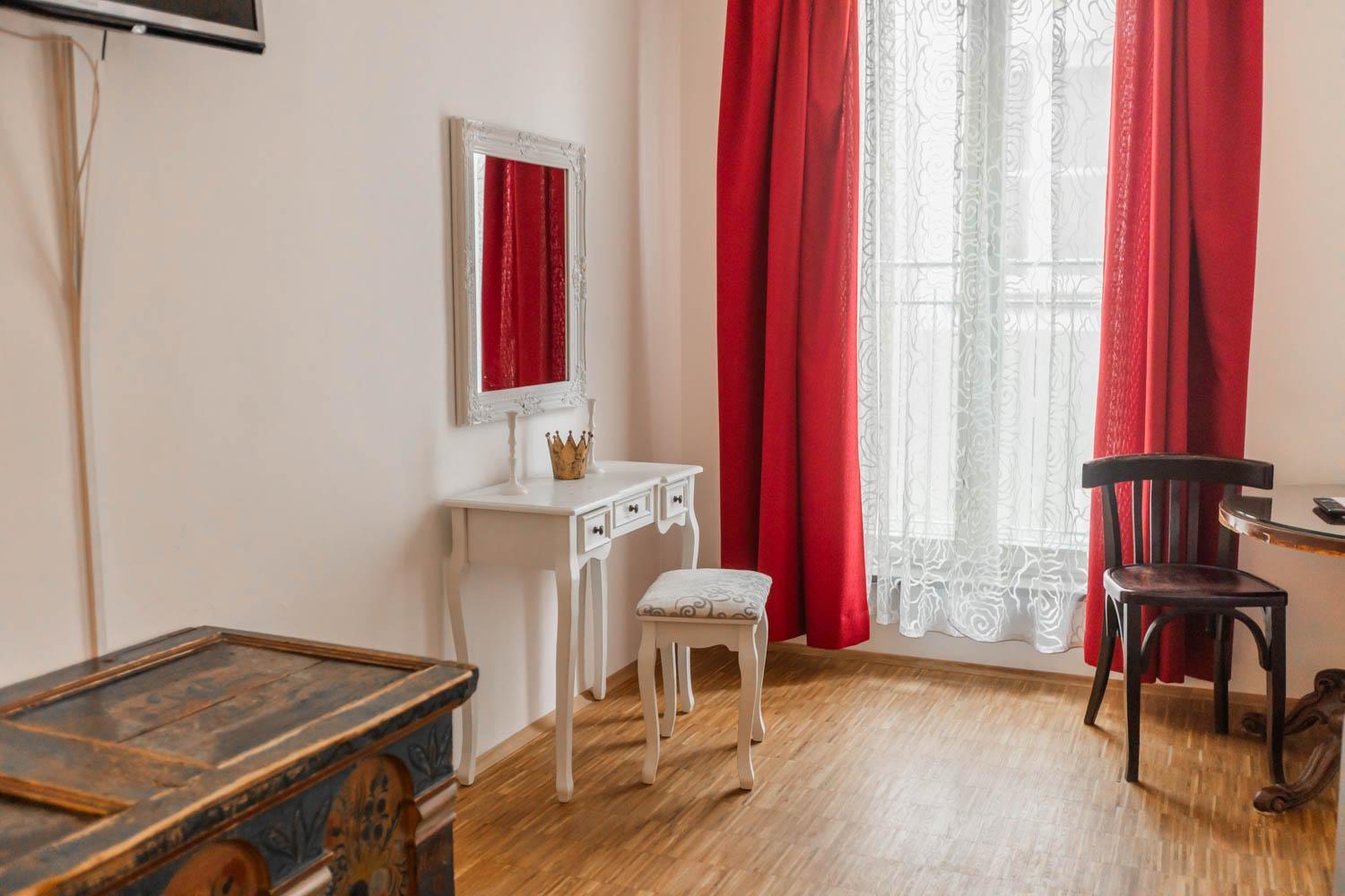 Hotel Freischuetz Landshut Bagian luar foto