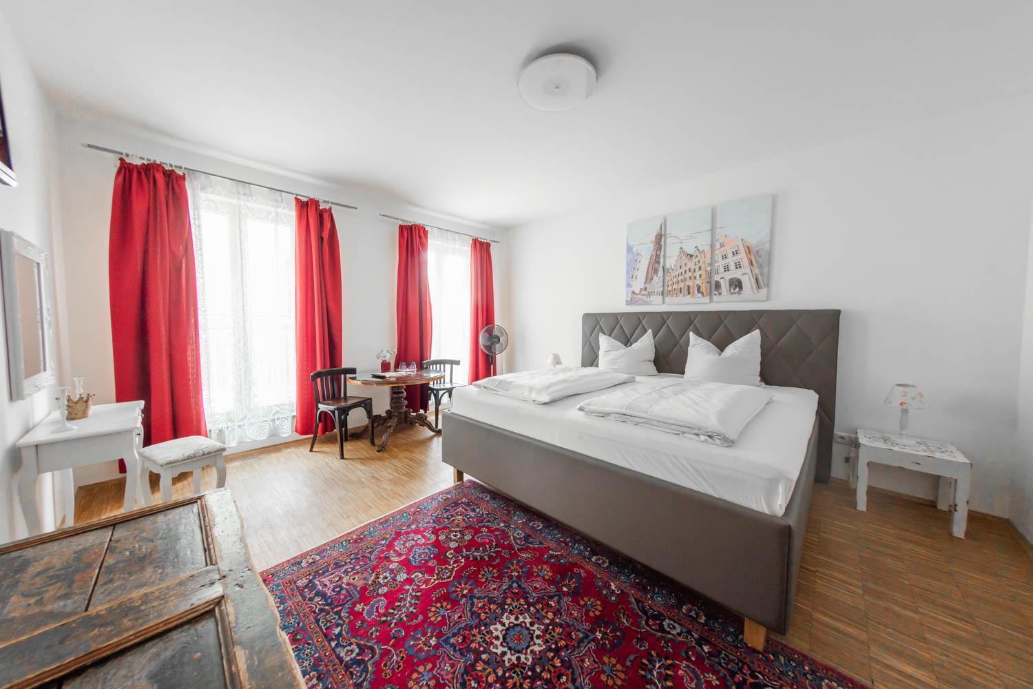 Hotel Freischuetz Landshut Bagian luar foto