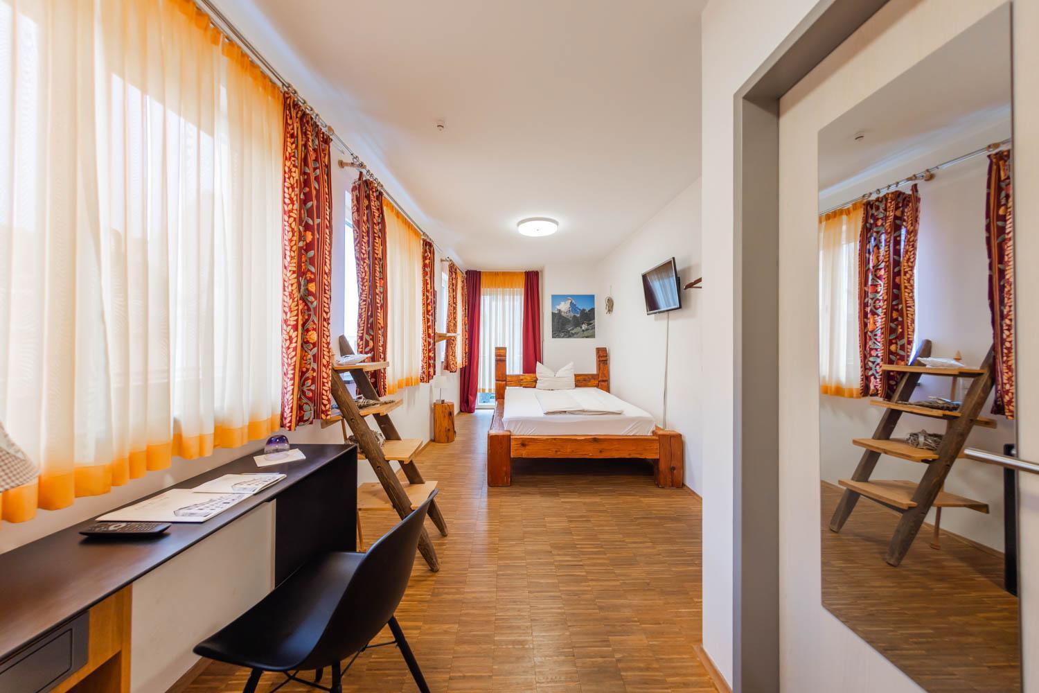 Hotel Freischuetz Landshut Bagian luar foto